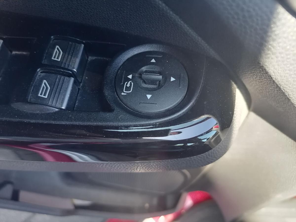 Ford Fiesta JA8 original Au&szlig;enspiegel links Candy Rot elektrisch anlkappbar Umfeldbeleuchtung Bj.2017